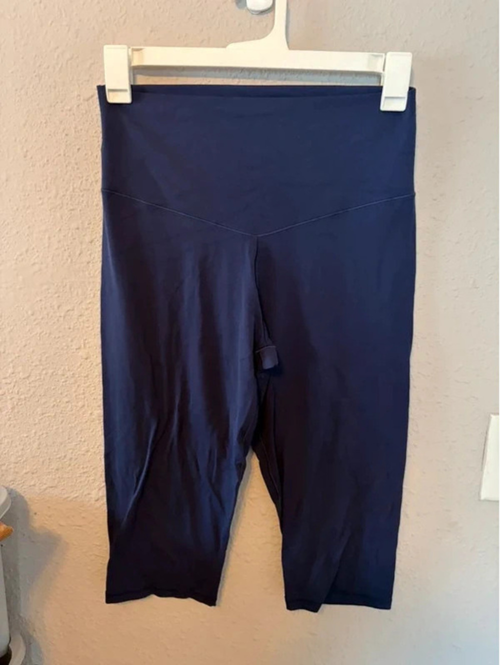 Offline by Aerie Real Me Xtra Capri Hi-Rise Blue XL